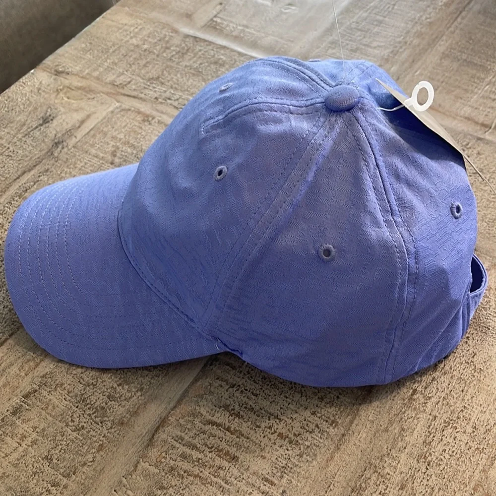 Adidas Cap (pastel purple) - Picture 2 of 5